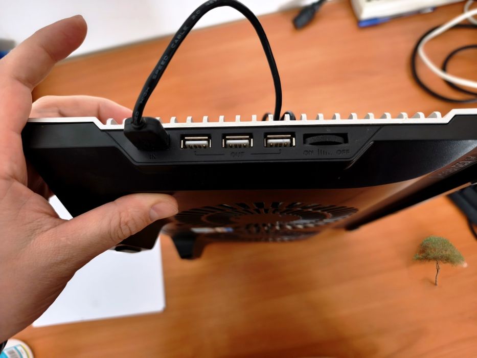 Подставка пл ноутбук