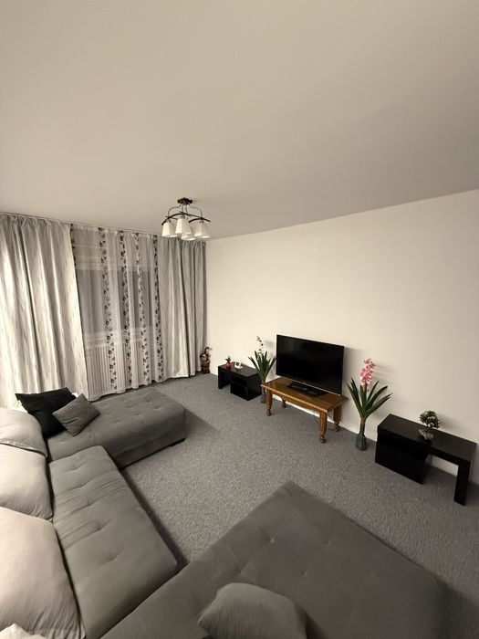 Apartament 3 Camere cu vedere spre Targul De La Craiova (50m distanta)