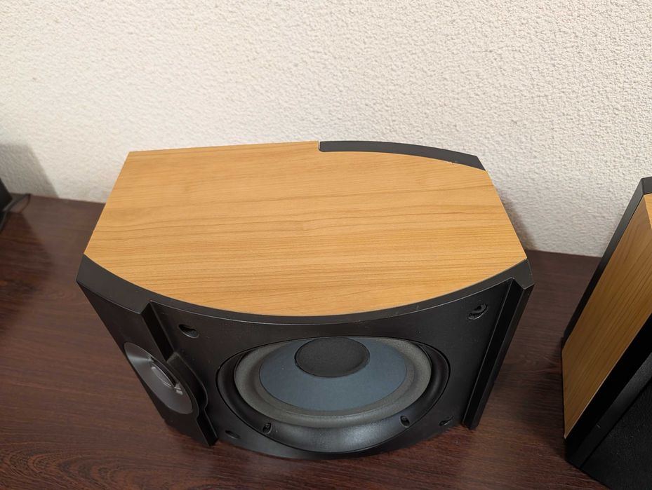 BOSE 301  Series V тонколони. В отлично състояние.