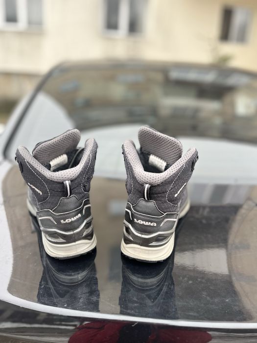 Ghete Lowa Innox Pro gtx Mid drumetie hiking outdoor iarna trekking