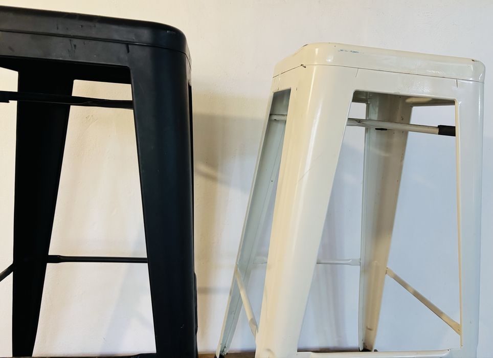 Scaune de bar din metal