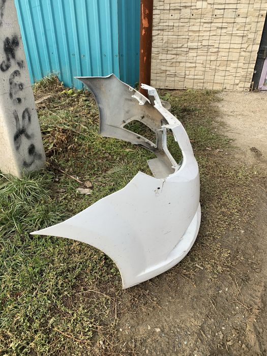 Капот и передний бампер