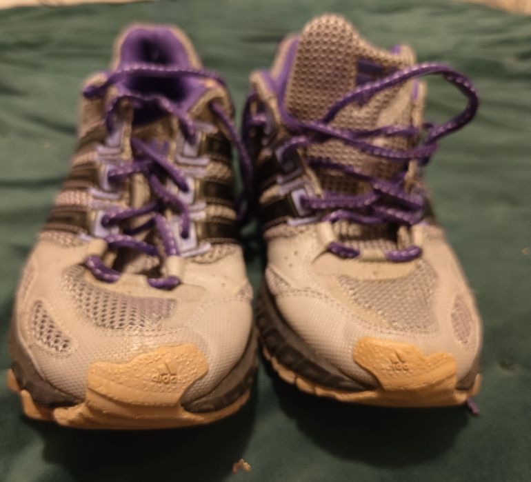 Adidași dama Adidas  kanadia TR4 ne 40