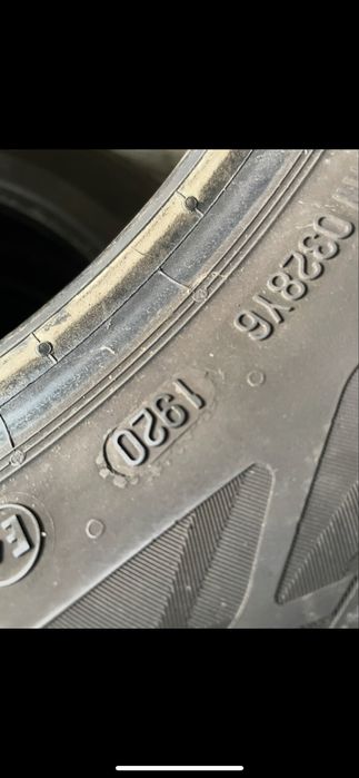 225 60 17 Continental
