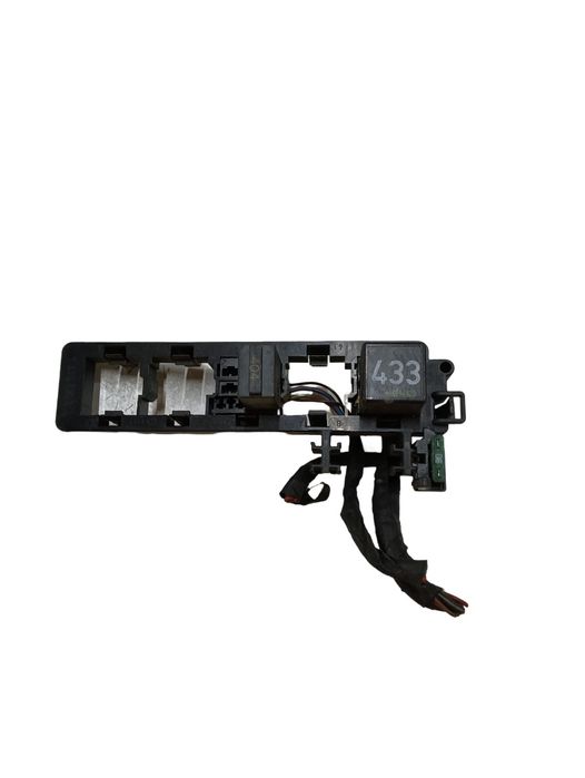 Releu Volkswagen Passat 3C2 2005 - 2010 Tdi Bmp Vag 3D0951253A