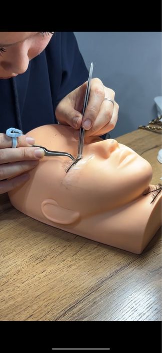 Курсы по наращиванию ресниц