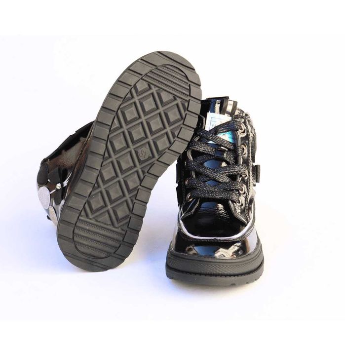 НОВО! Детски боти с полар 27-32