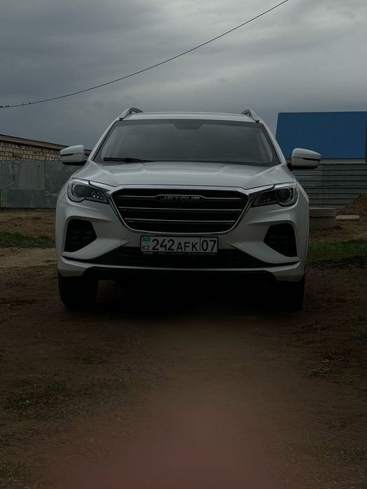 Продам автомобиль Джитур х70