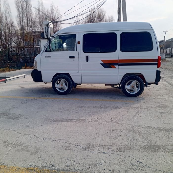 Damas 2  ideal holda