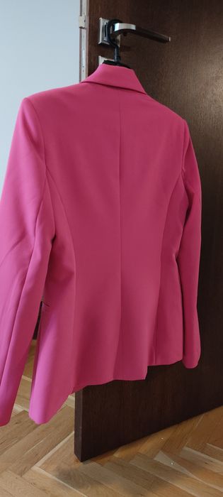 Сако Pinko, пастелно розов