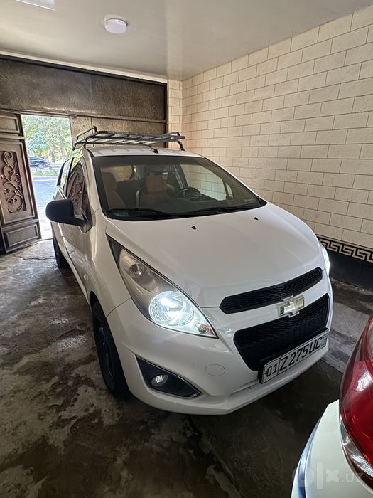 Yaxshi xolatda spark 1 evro sotiladi