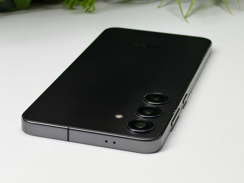 ! ОфЕрТа ! Samsung S24 Plus 256GB Onyx Black