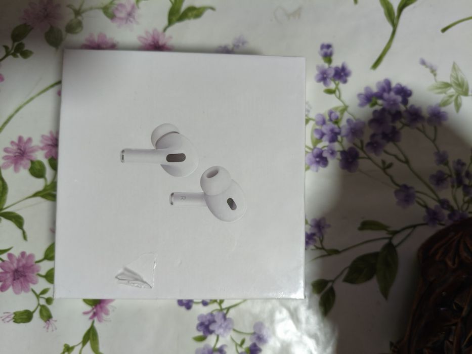 AirPods pro новые