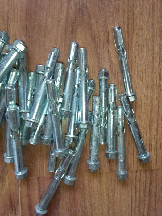 Анкера   и анкер крючек...