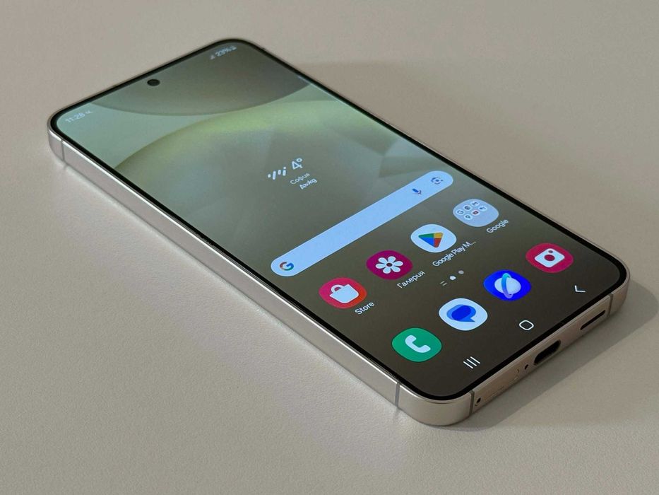 Бартер! Kaто НОВ! Samsung Galaxy S24 256GB Marble Grey (Сив)