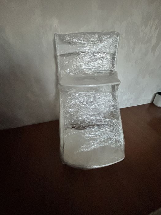 Продам детский стул регулирываемый