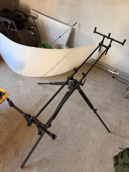 Rod pod 3 posturi
