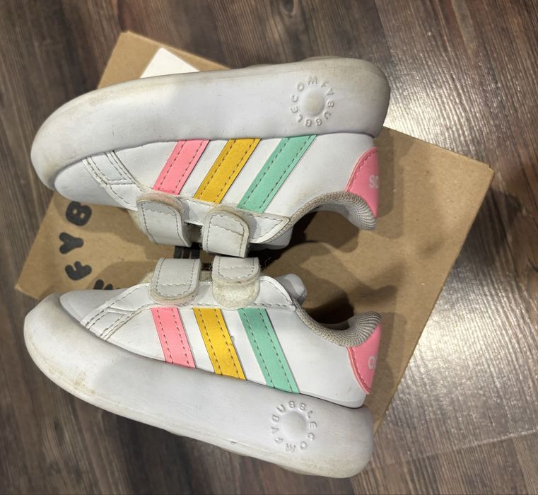 Детски маратонки Adidas Grand Court