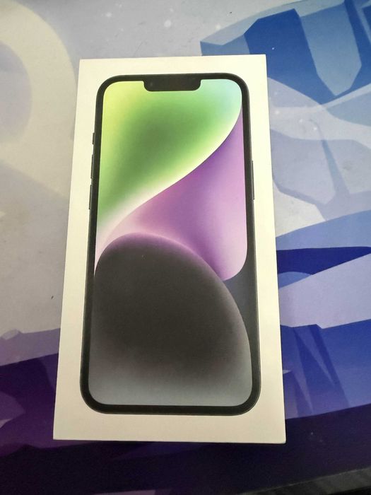 Iphone 14 midnight blue