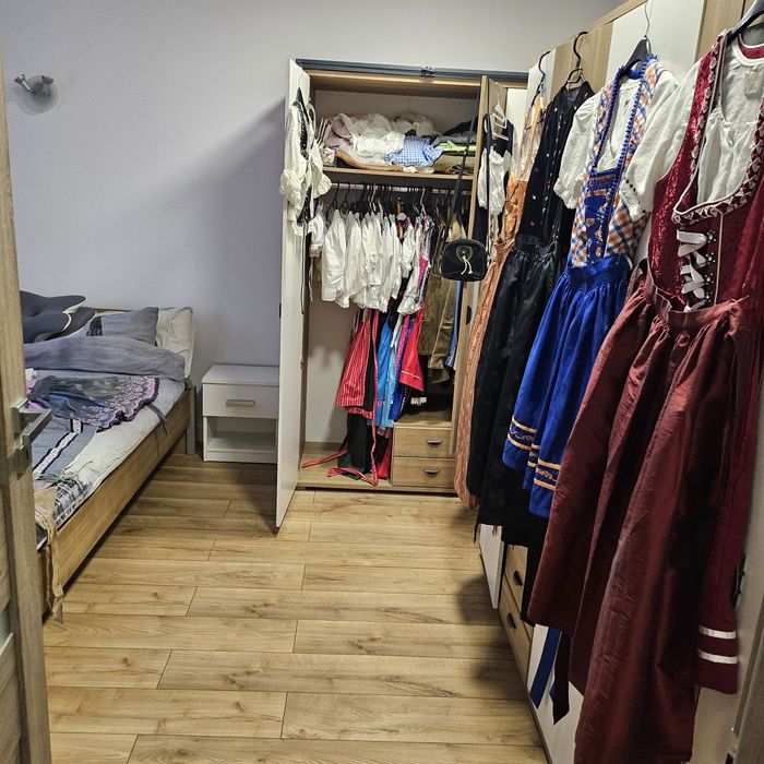 Rochite bavareze,Dirndl , diferite marimi