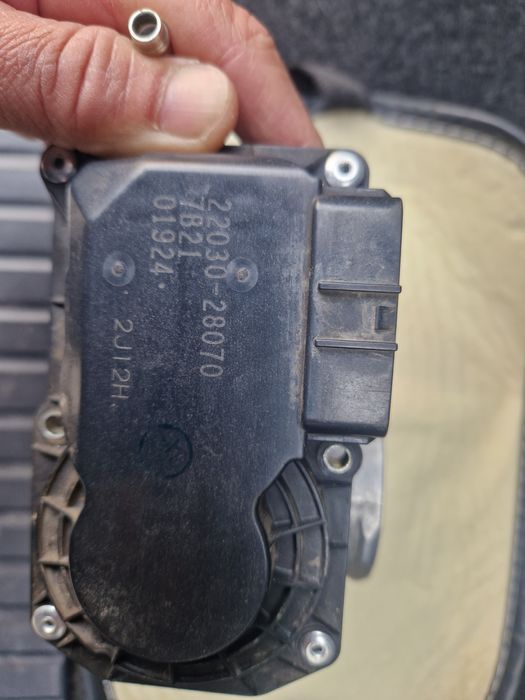 Дросильная заслонка