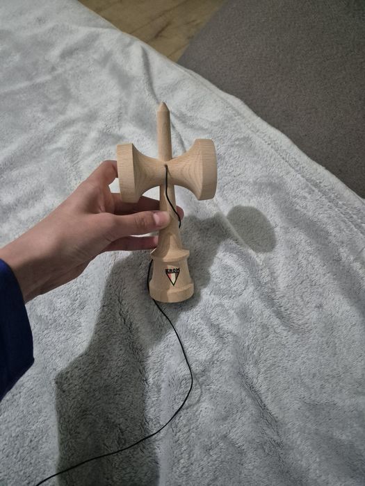 Vand kendama strogoo