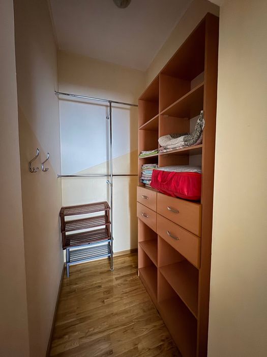 Сзади Мирабад Авеню сдаётся Дом на Аренду!