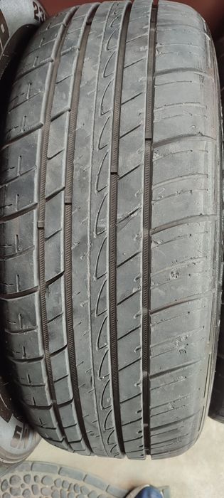 Гуми за SUV 235/60/18