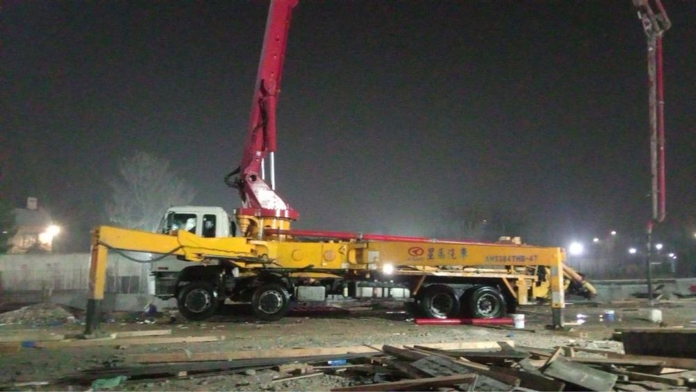 Продается бетононасос Isuzu