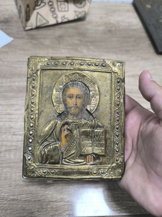 Продаю старинные иконы