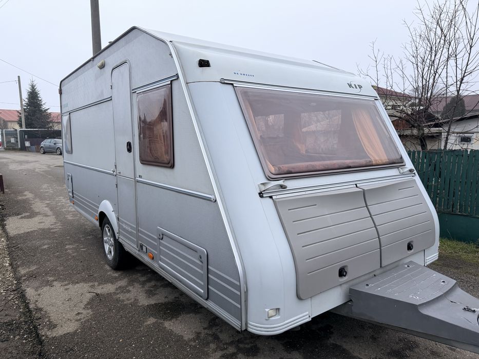 Rulota Kip Star-Line 47 SGB an2001,4 persoane,fransbed,baie