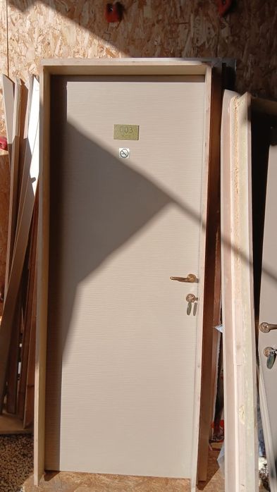 Uși de interior în stare buna