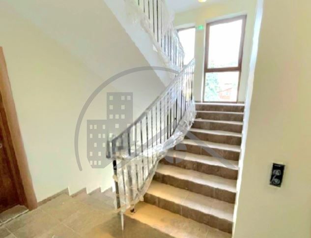 Продава се Четиристаен апартамент в Варна, Бриз - 139 кв.м за 1475 €/кв.м - Снимка #6