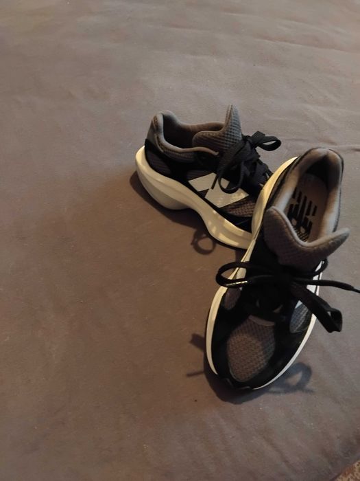 Маратонки New Balance