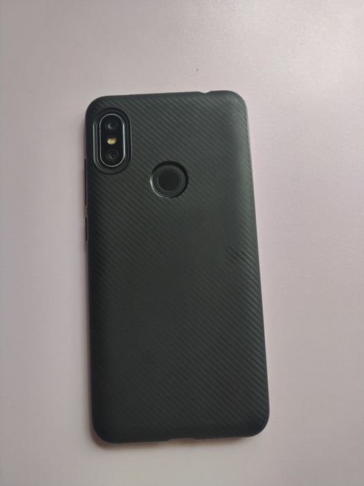 Продам, телефон redmi 6
