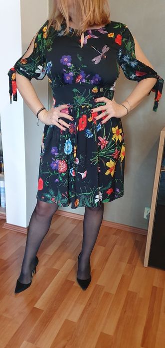 Rochie deosebită multicoloră