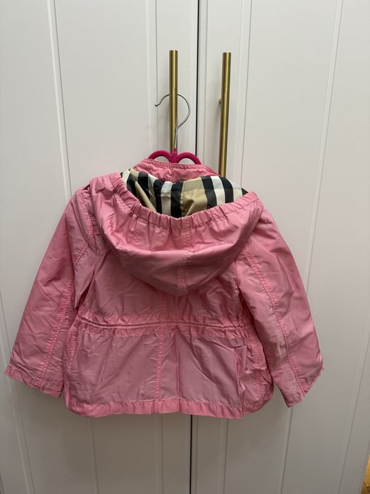 Geaca fete burberry originala NOUA 2 3 ani