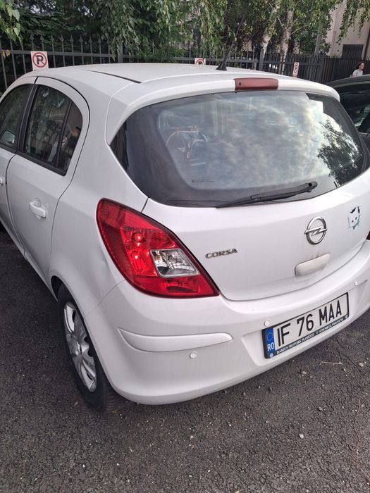 Vând Opel Corsa 2012