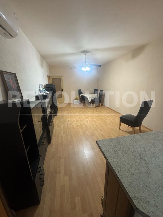 Продава се Четиристаен апартамент в Пловдив, Южен - 90 кв.м за 1612 €/кв.м - Снимка #1