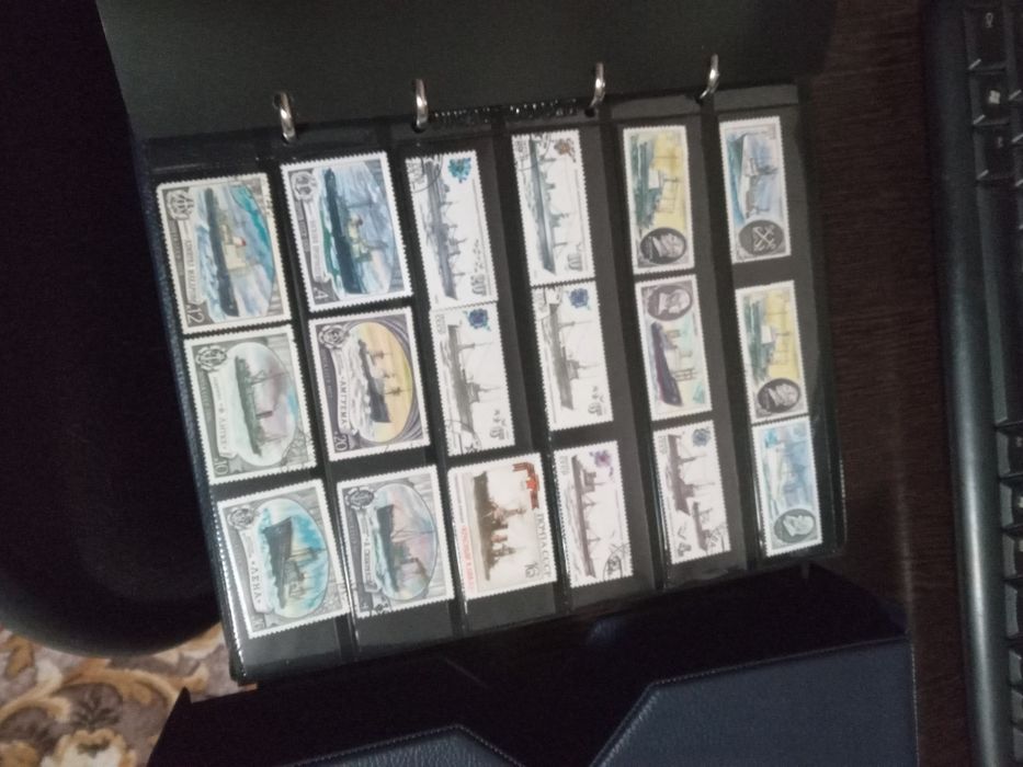 Альбом почтовых марок большой