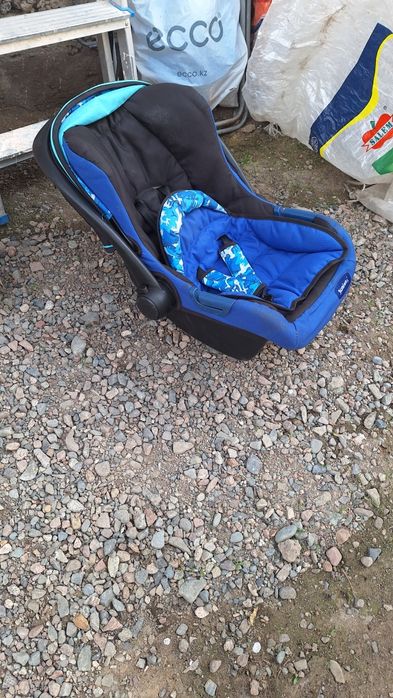 Детский манеж, автокоесло