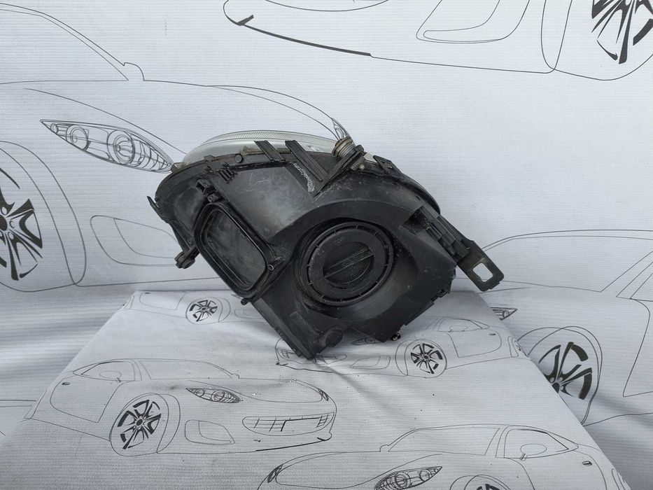 Far Dreapta Uk Halogen Mini One / Cooper 2010 / 2007-2010 Cod OEM 0301225701 (5C2)