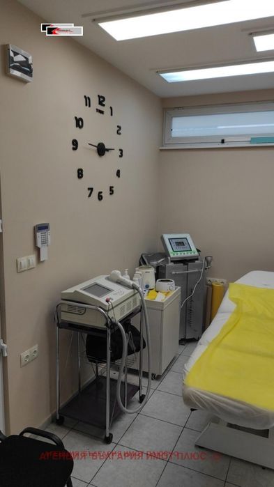 Дава се под наем Офис в София, НПЗ Изток - 35 кв.м за 459 € - Снимка #8