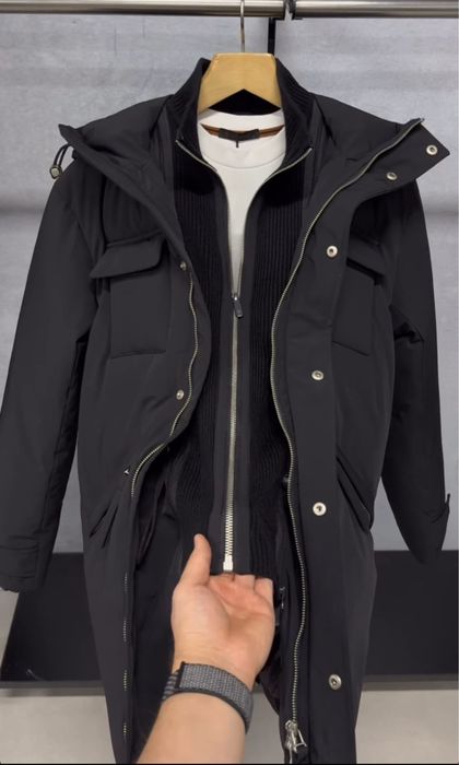 Зимняя куртка в отличном состоянии