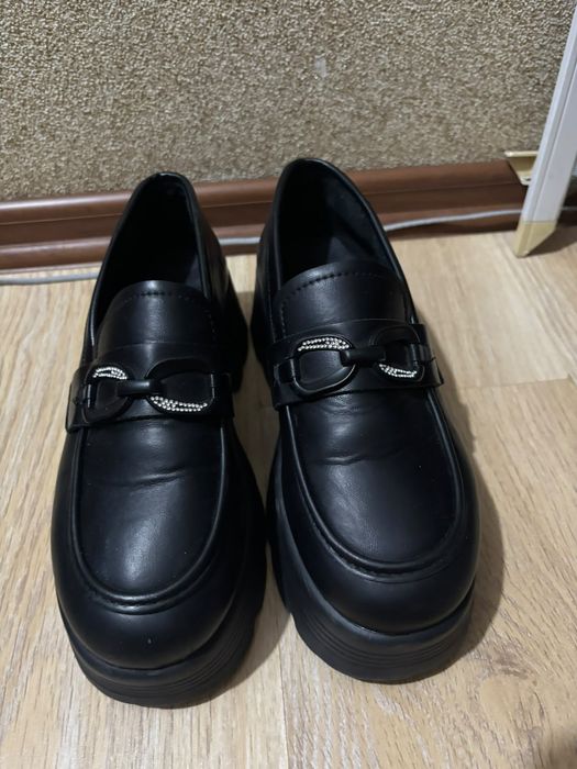 продам туфли женские