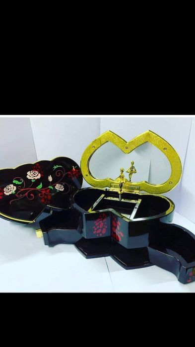 Музыкальные шкатулки