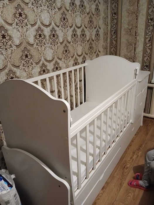 Продам детскую кровать