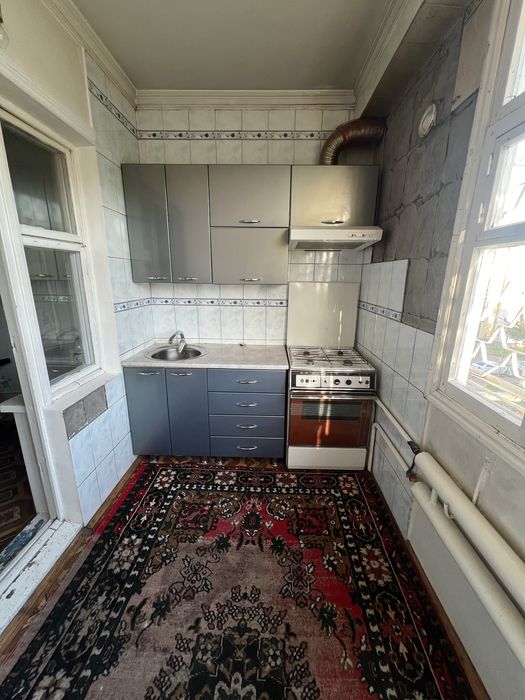 Карасу 6 Авайхон 2-ком /4 /5 возле магазина Стекляшка