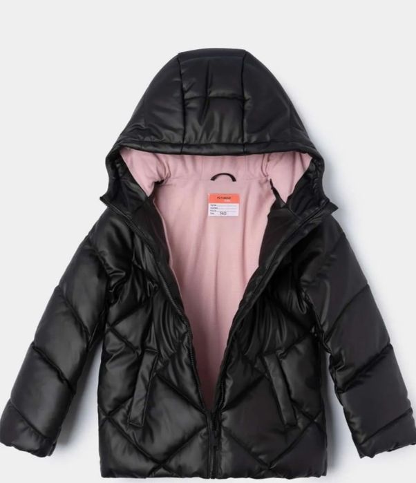 Куртка на девочку