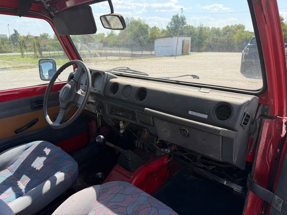 Vand Suzuki Samurai FACUT DE OFF ROAD!